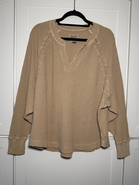 American Eagle Outfitters Tops - American Eagle Seriously Lived In Waffle Knit Oversized Sweatshirt Top Comfy